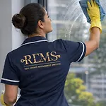 The Genius Picasso-inspired Rems * 马拉加